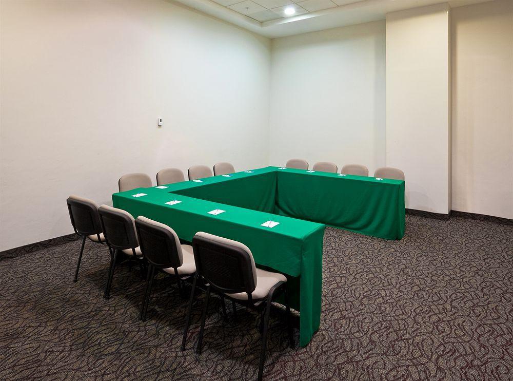 Holiday Inn Express Guadalajara Iteso By Ihg Zapopan Facilités photo