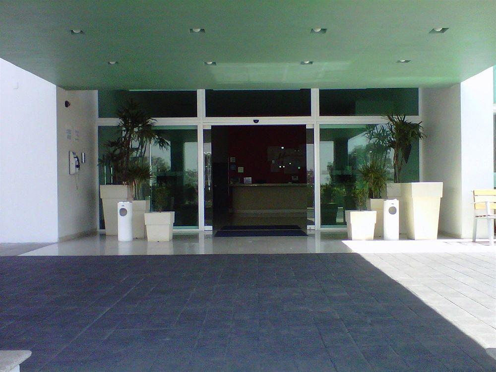 Holiday Inn Express Guadalajara Iteso By Ihg Zapopan Extérieur photo