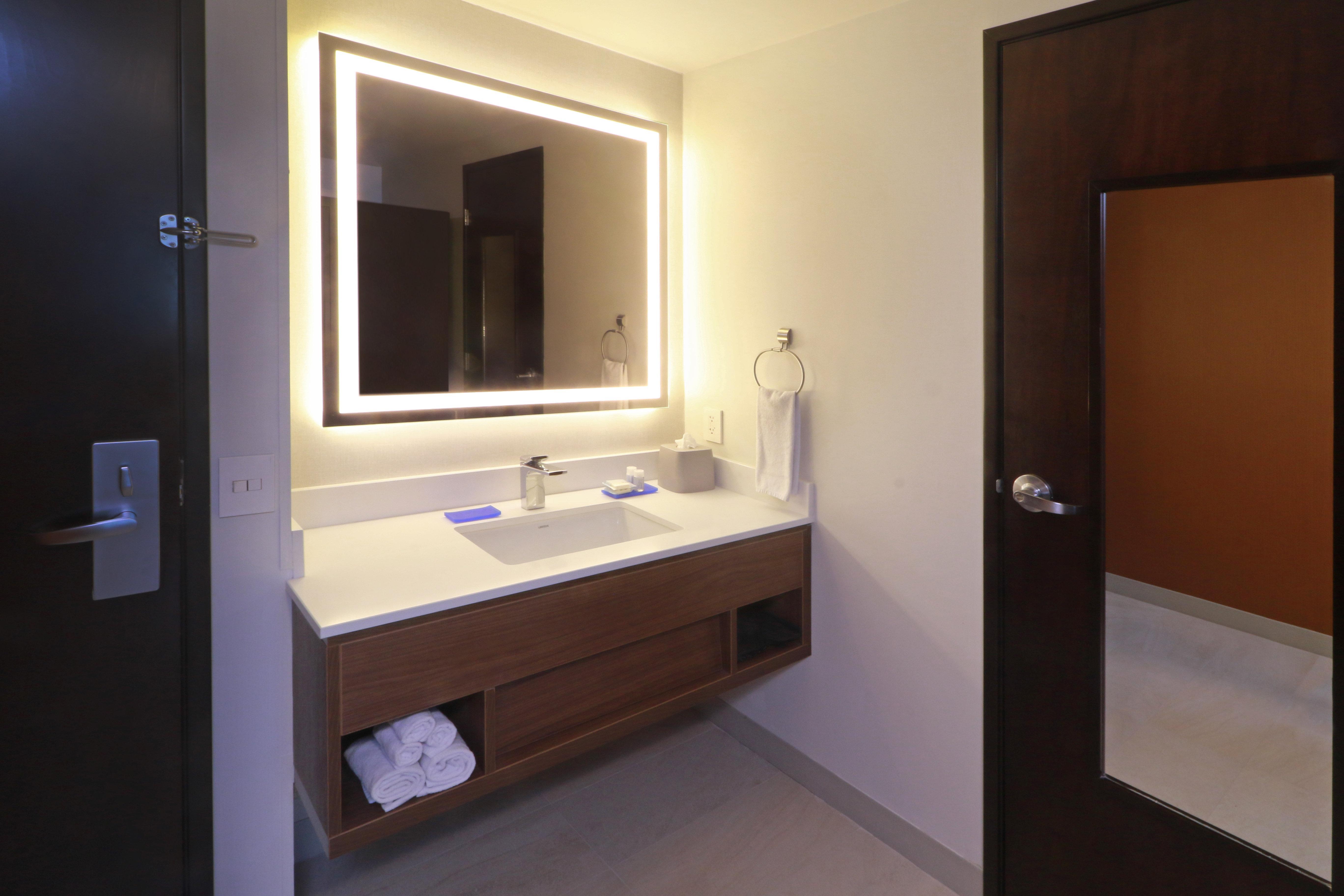 Holiday Inn Express Guadalajara Iteso By Ihg Zapopan Extérieur photo