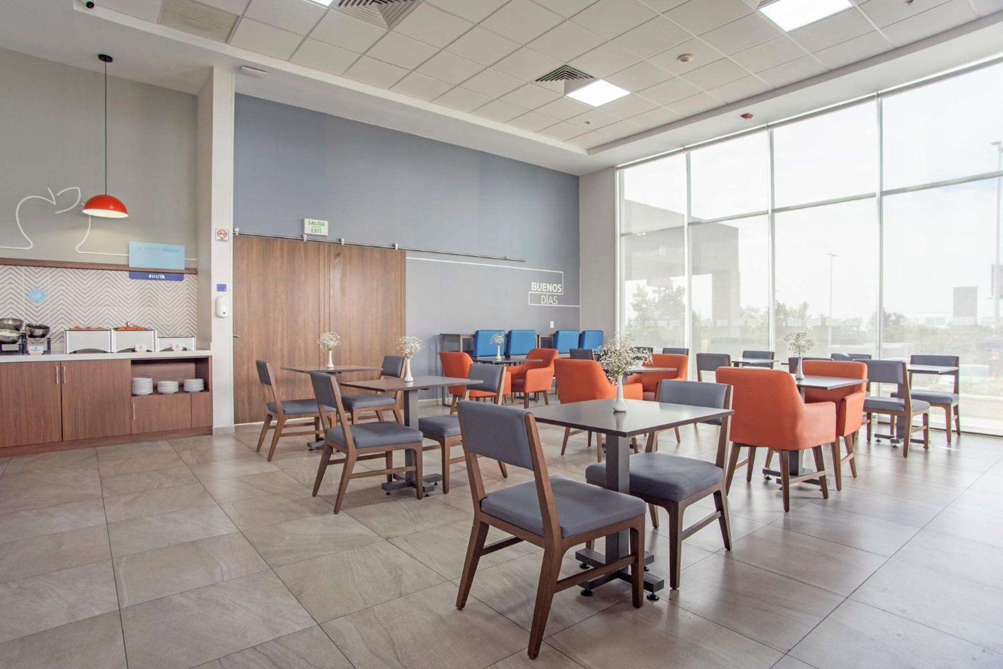 Holiday Inn Express Guadalajara Iteso By Ihg Zapopan Extérieur photo